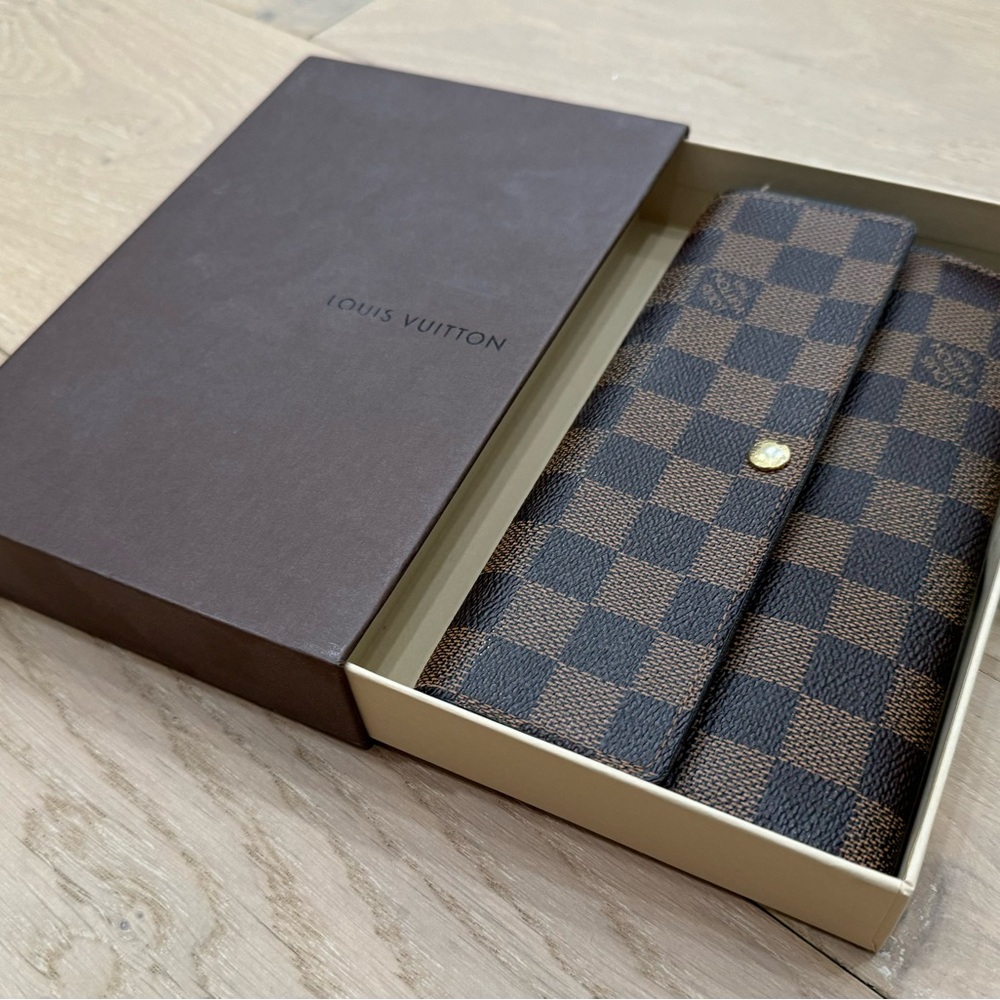 Louis Vuitton Wallet
